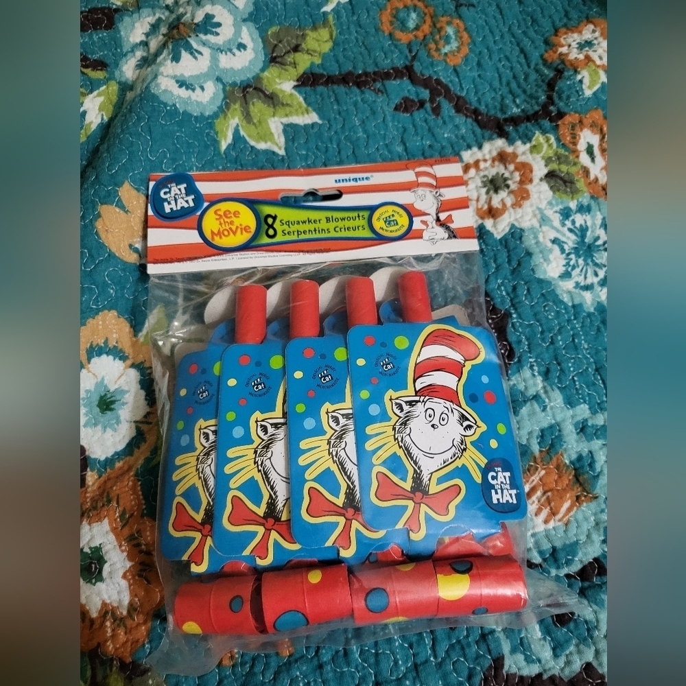RARE 2003 DR SEUSS CAT IN THE HAT MOVIE PARTY SQUAKER BLOWOUTS 8-PACK NEW